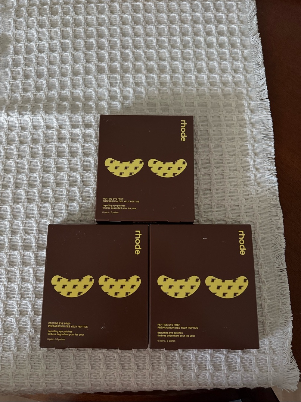 NWT rhode skin limited edition eyepatches 
rhode x JB set of 3